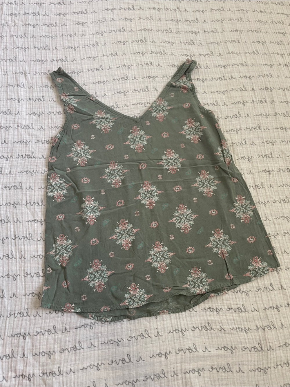SO V-Neck Patterned Cami in Sage Green